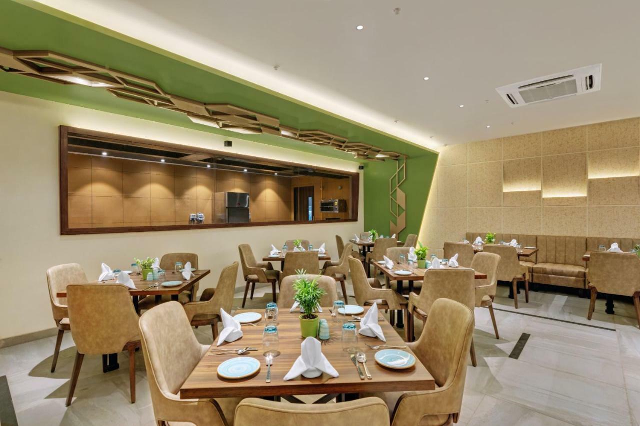 מלון The Fern Residency Karād מראה חיצוני תמונה