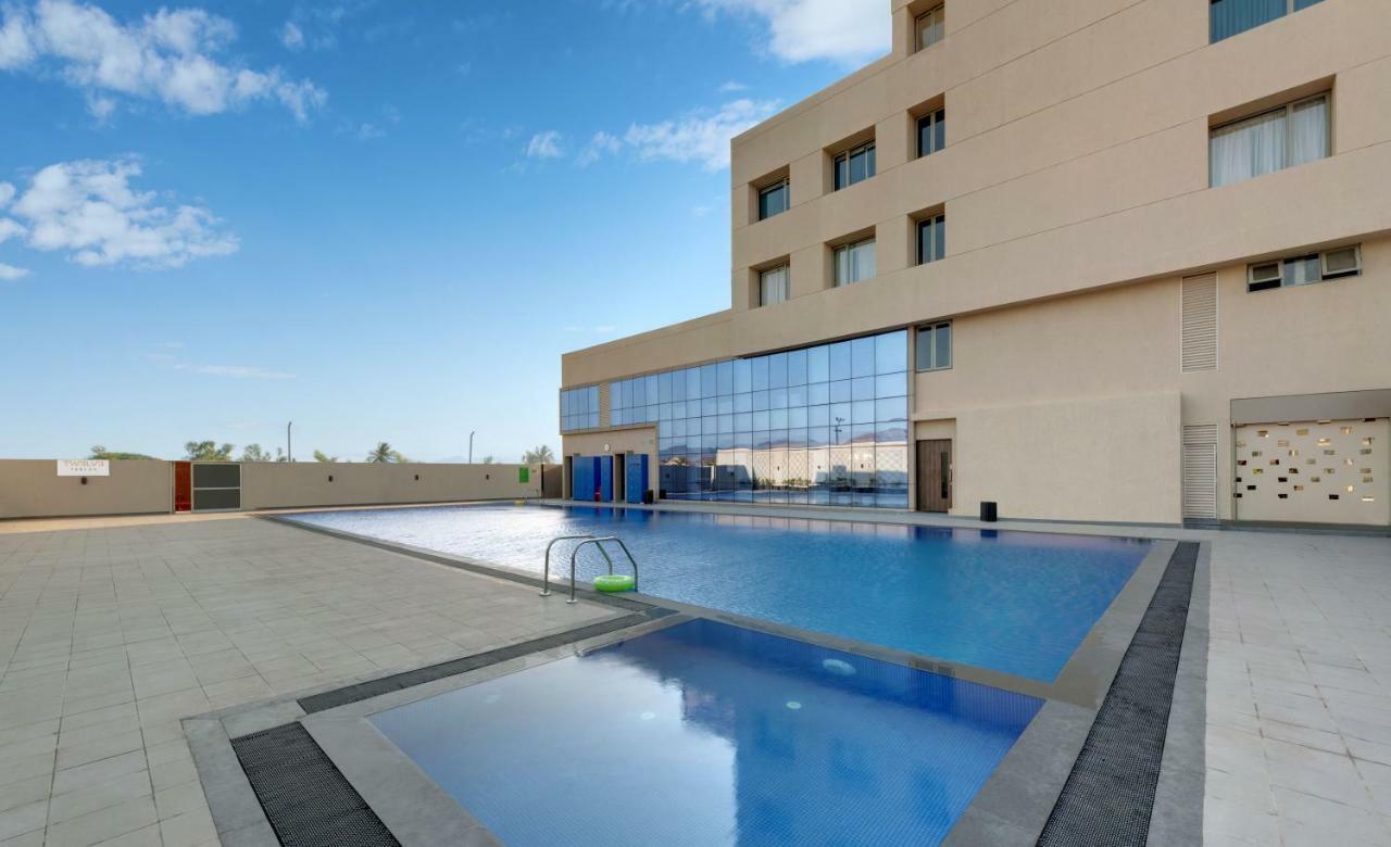 מלון The Fern Residency Karād מראה חיצוני תמונה